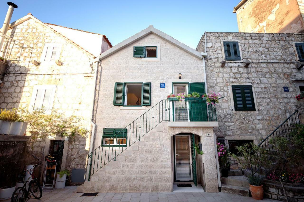 Apt Bobotovi In Center Of Stari Grad, Hvar 外观 照片